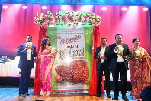 নানা রূপে নায়িকা কোয়েল মল্লিক  II  ছবি- ৫ 